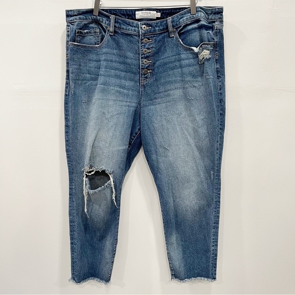 Torrid High Rise Straight Jeans Raw Hem Distressed Size 20 Regular - Picture 1 of 11